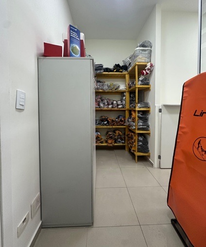 Sala de controle de EPIs executada